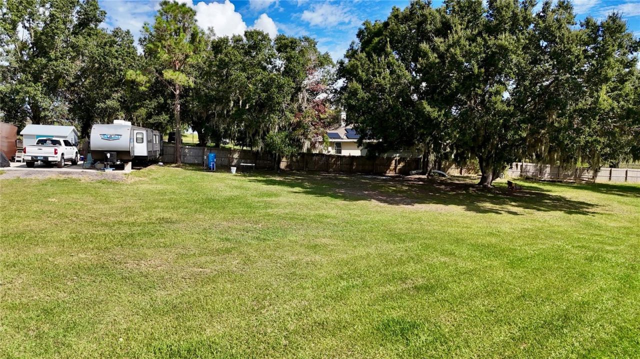 7089 Number Two Road, Yalaha, FL 34797 Photo