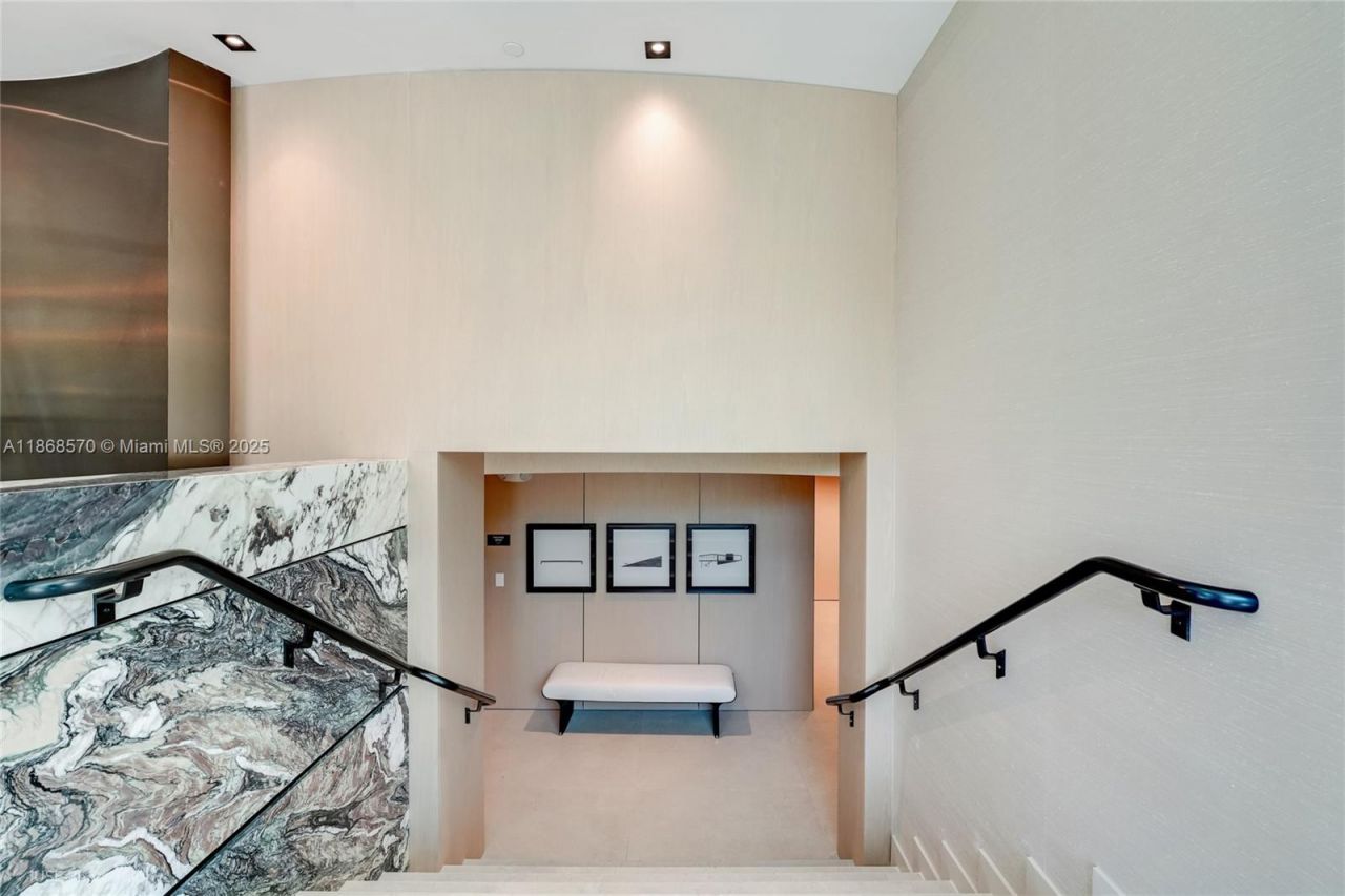 9901 W Bay Harbor Dr, Unit 406, Bal Harbour, FL 33154 Photo