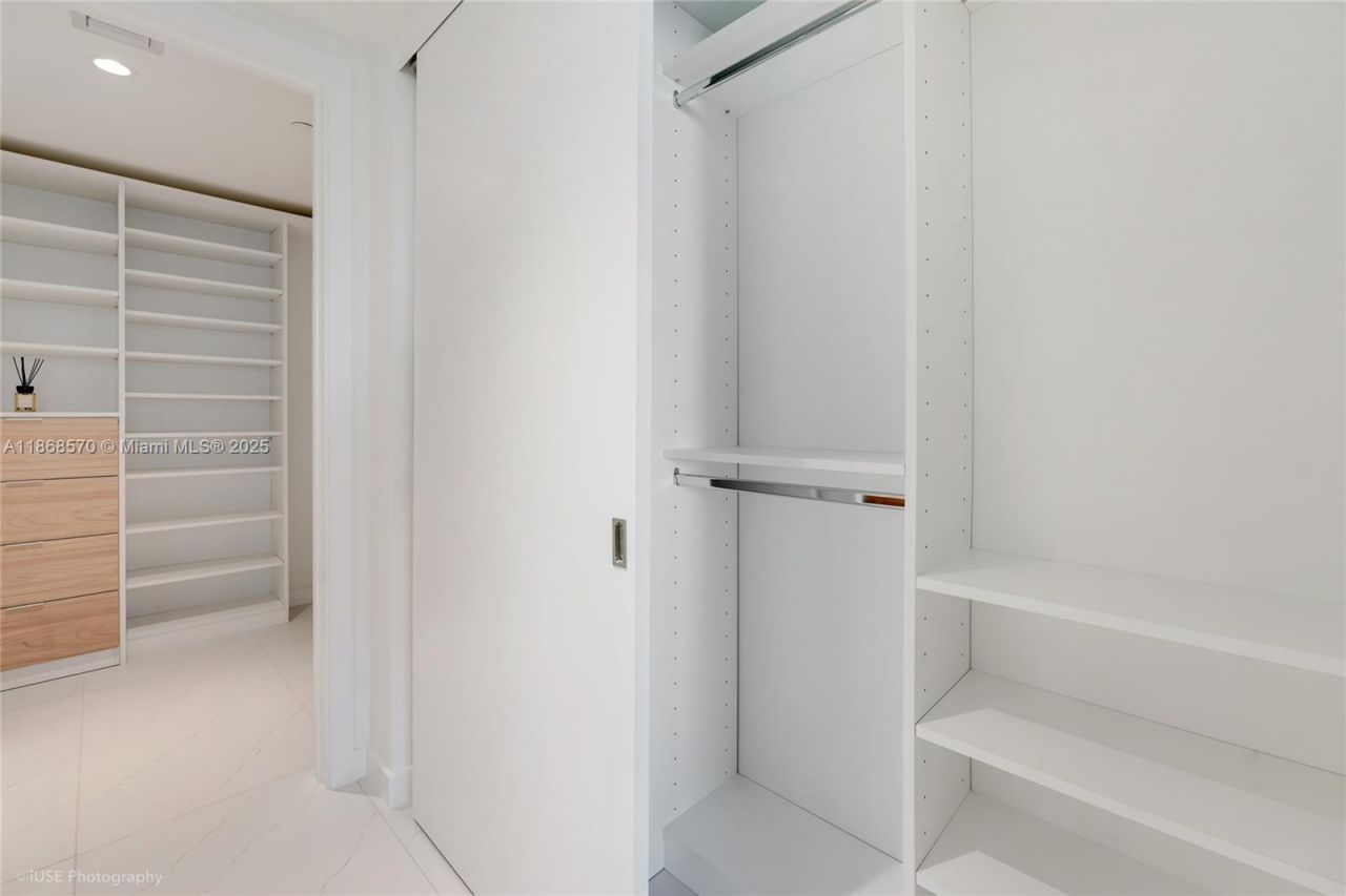 9901 W Bay Harbor Dr, Unit 406, Bal Harbour, FL 33154 Photo