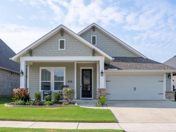 2441 Lazy Dog Lane, Northlake, TX 76247