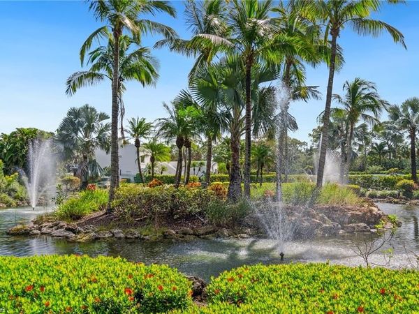 3327 Olympic DR, Unit 526, NAPLES, FL 34105
