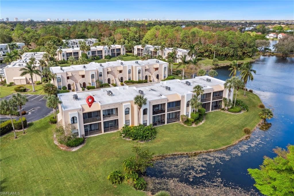 3327 Olympic Dr, Unit 526, Naples, FL 34105 Photo