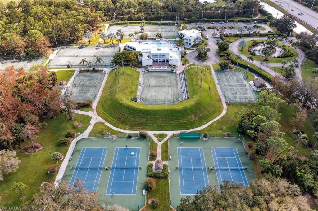 3327 Olympic Dr, Unit 526, Naples, FL 34105 Photo