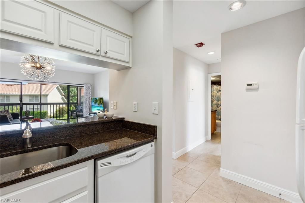 3327 Olympic Dr, Unit 526, Naples, FL 34105 Photo
