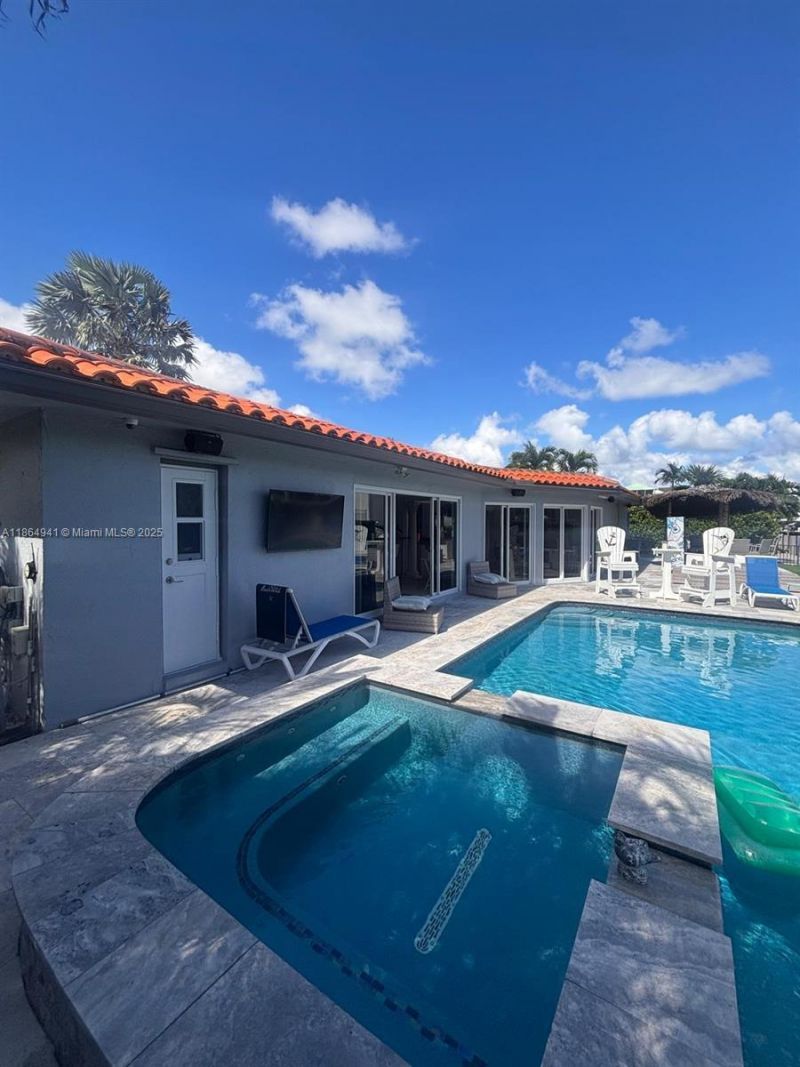 4220 NE 27th Ave, Lighthouse Point, FL 33064 Photo