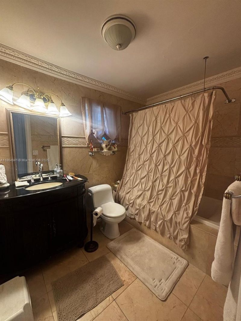 4220 NE 27th Ave, Lighthouse Point, FL 33064 Photo