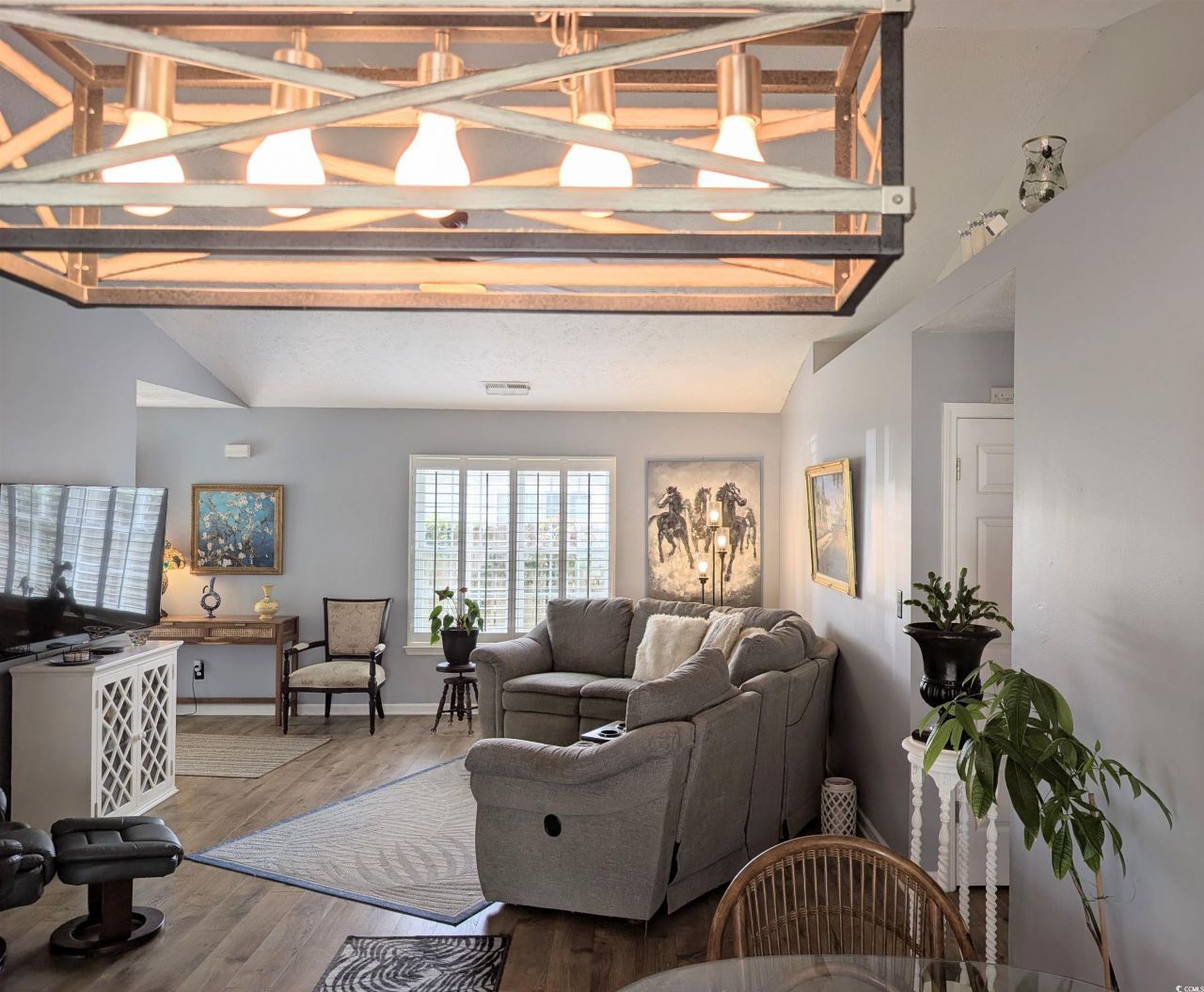 1013 Autumn Dr. Photo 13