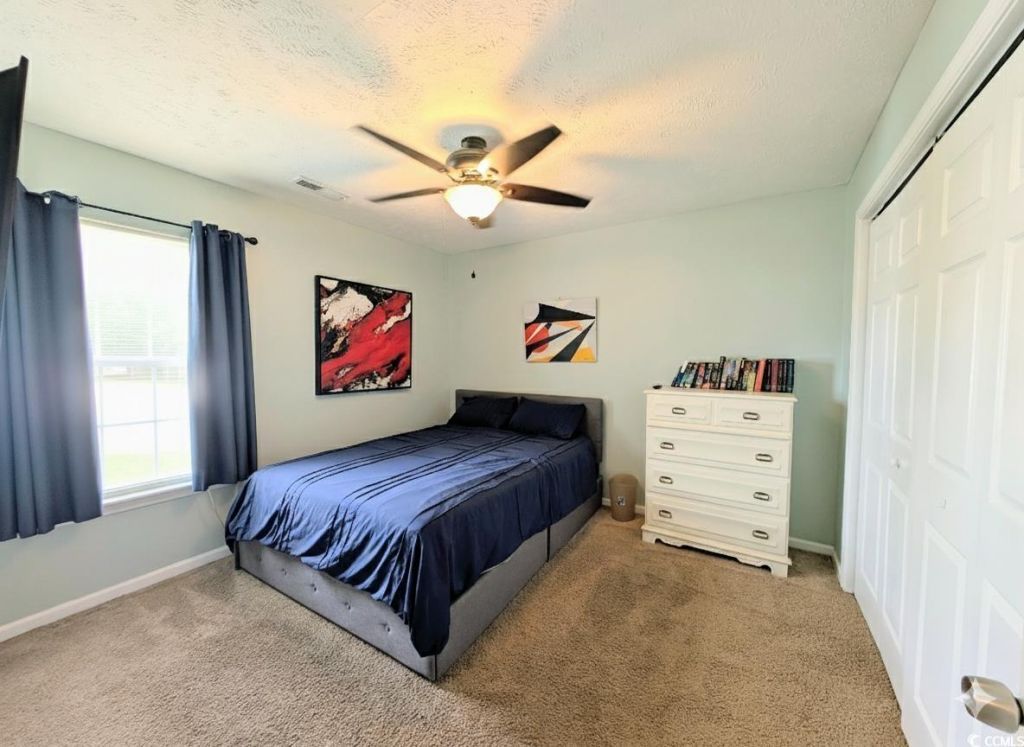 1013 Autumn Dr. Photo 18