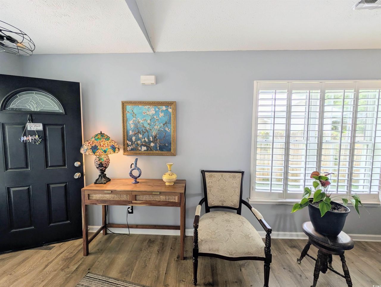 1013 Autumn Dr. Photo 5