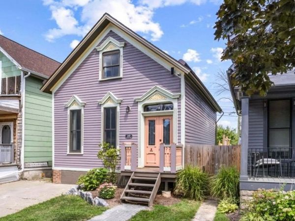 19 Lawrence Place, Buffalo, NY 14213