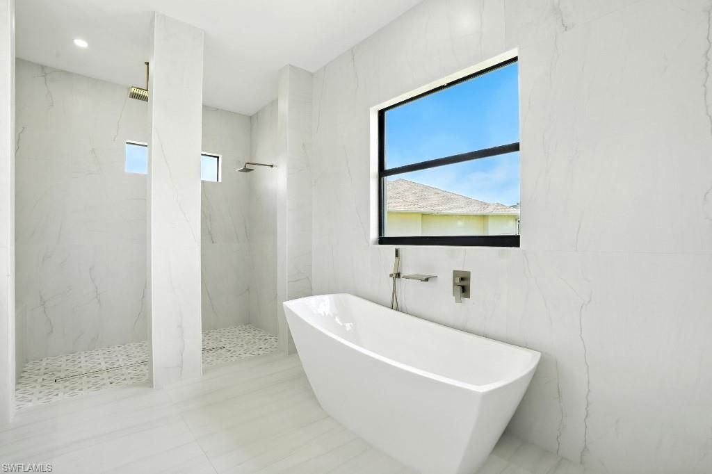 11853 Princess Grace Ct, Cape Coral, FL 33991 Photo