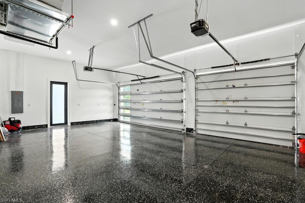 11853 Princess Grace Ct, Cape Coral, FL 33991 Photo