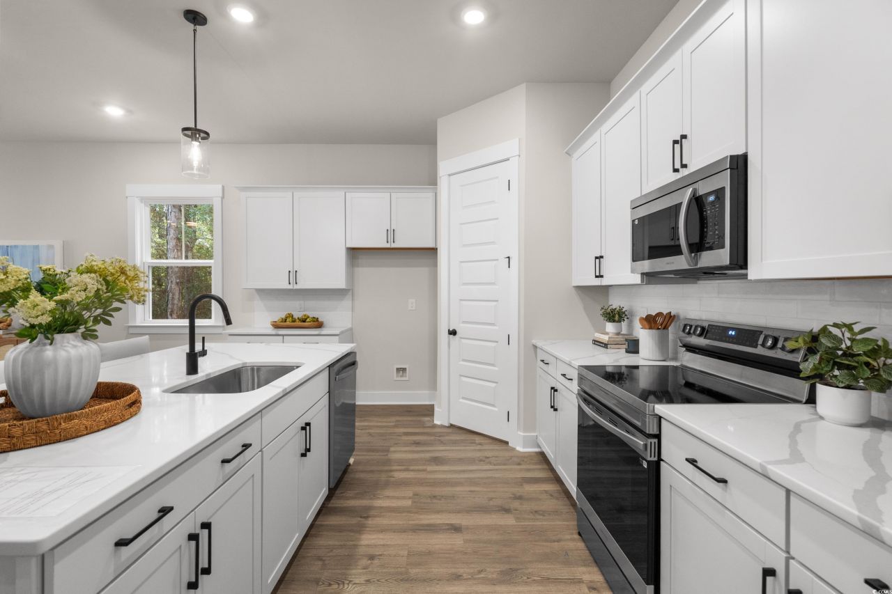 82 Bridgeview Rd. Photo 10