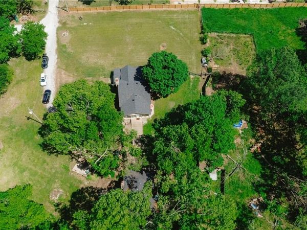 2711 & 2717 Aspen Lane, Rogers, AR 72758