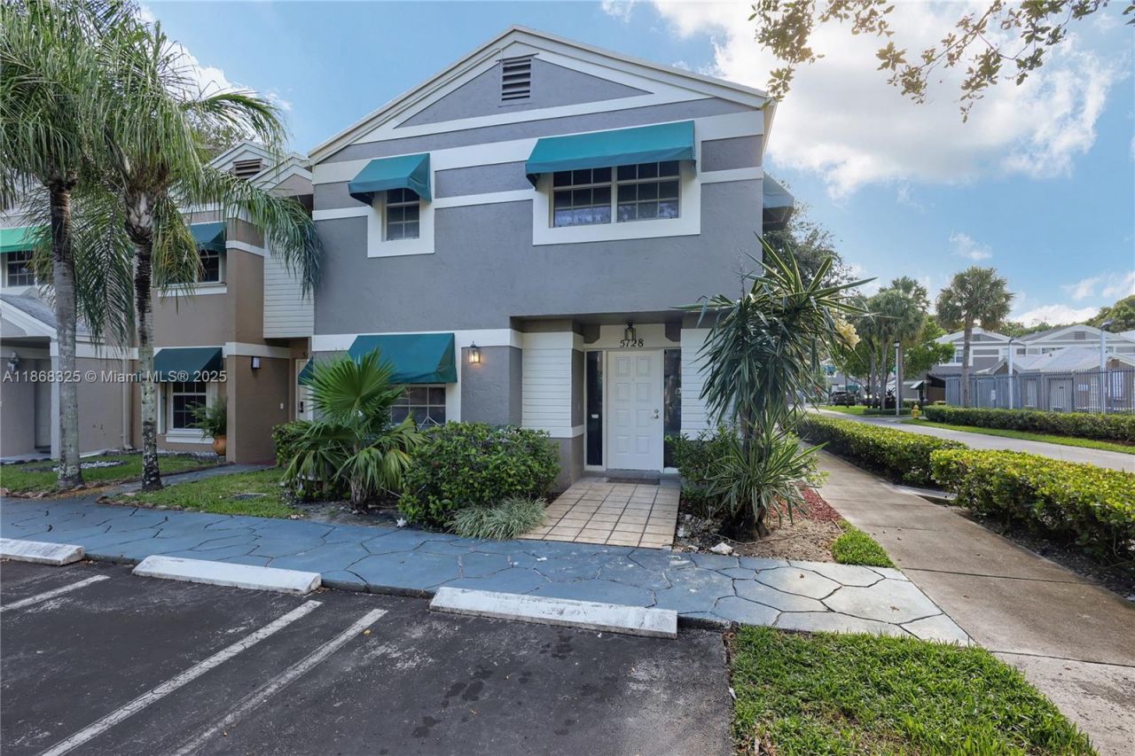 5128 SW 123rd Ave, Cooper City, FL 33330 Photo