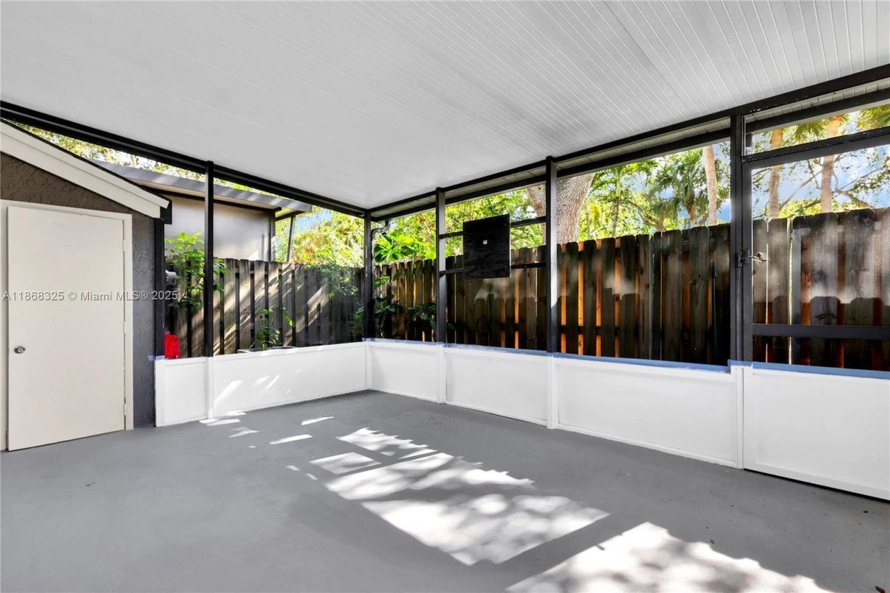 5128 SW 123rd Ave, Cooper City, FL 33330 Photo