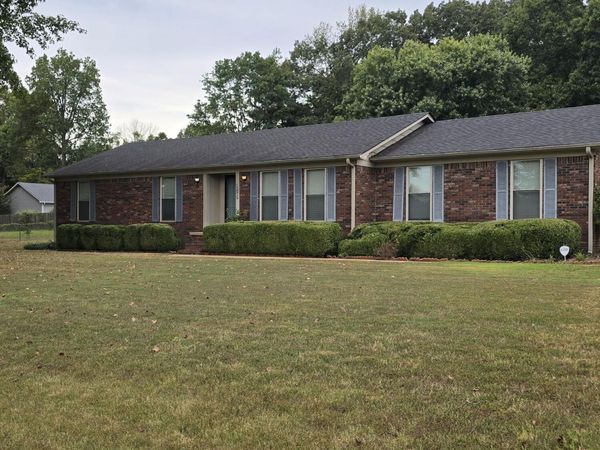 151 Netherwood Drive, Jackson, TN 38305