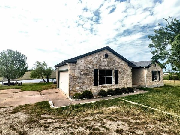 1644 county road 139, Hutto, TX 78634