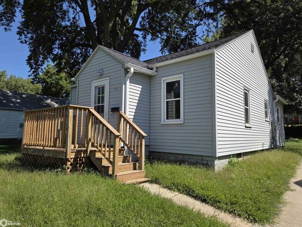 739 6th Ave, Coon Rapids, IA 50058