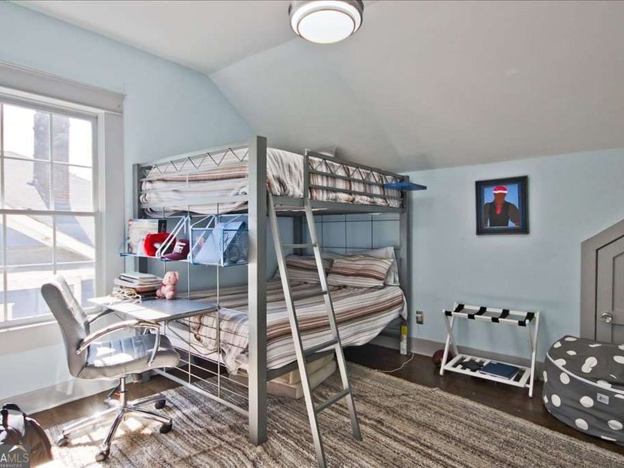 Property Image 37