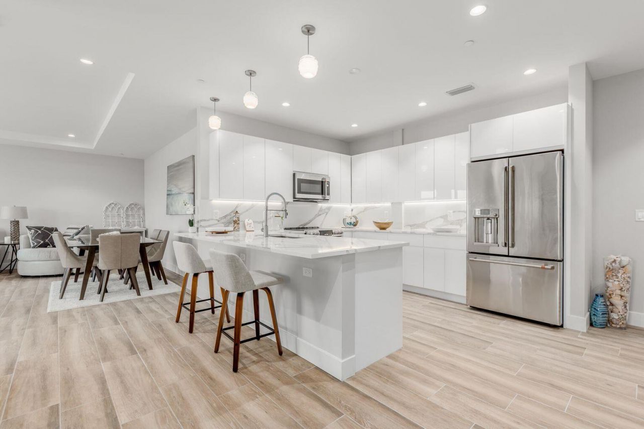 41 SW Seminole Street, Unit 410, Stuart, FL 34994 Photo