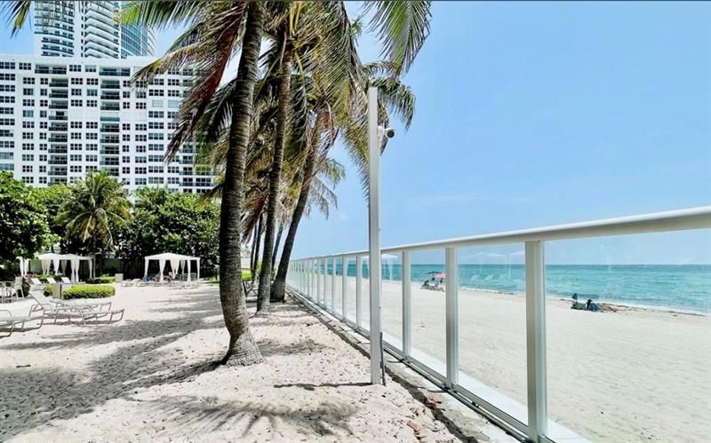 3001 S Ocean Drive, Unit 207, Hollywood, FL 33019 Photo
