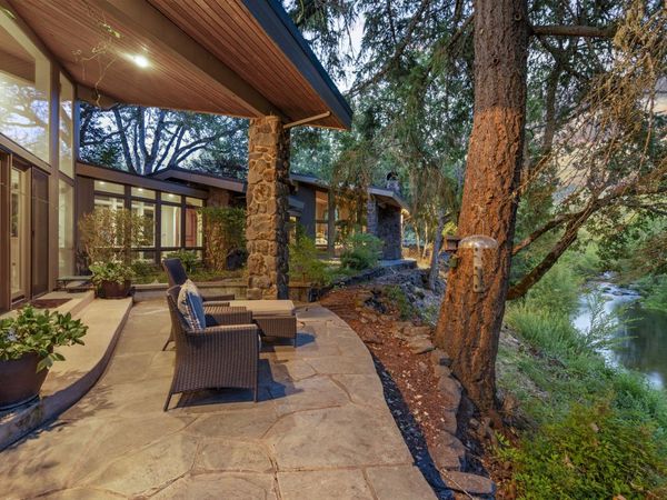 2871 Cobleigh Road, Eagle Point, OR 97524