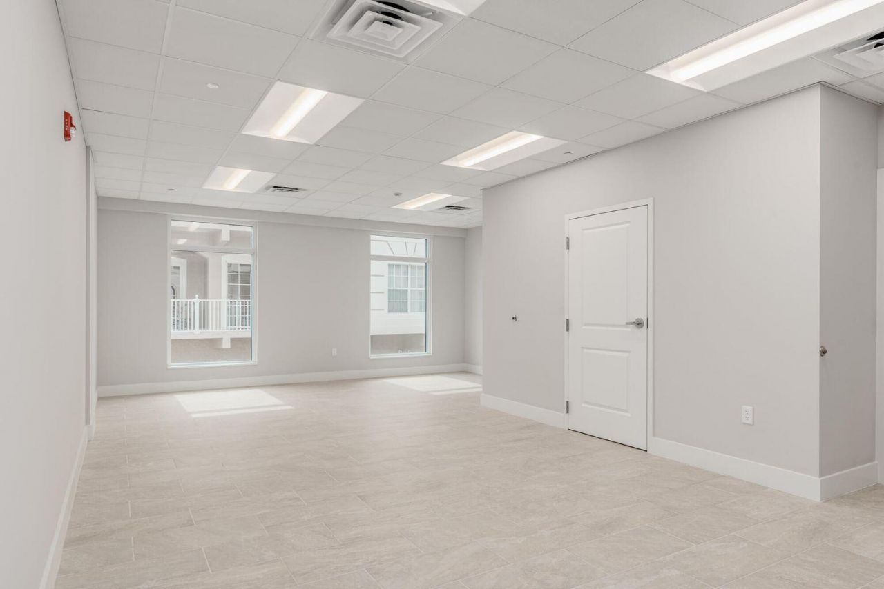 41 SW Seminole Street, Unit 210, Stuart, FL 34994 Photo