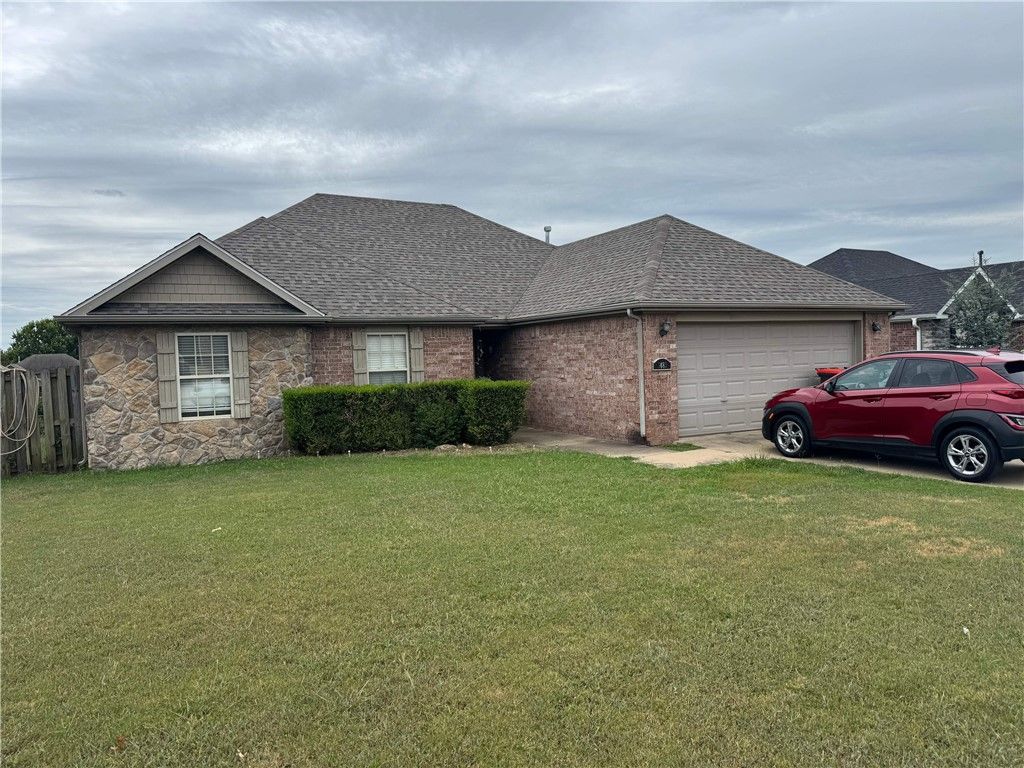 1483 Leesburg Avenue, Springdale, AR 72764 Main Photo