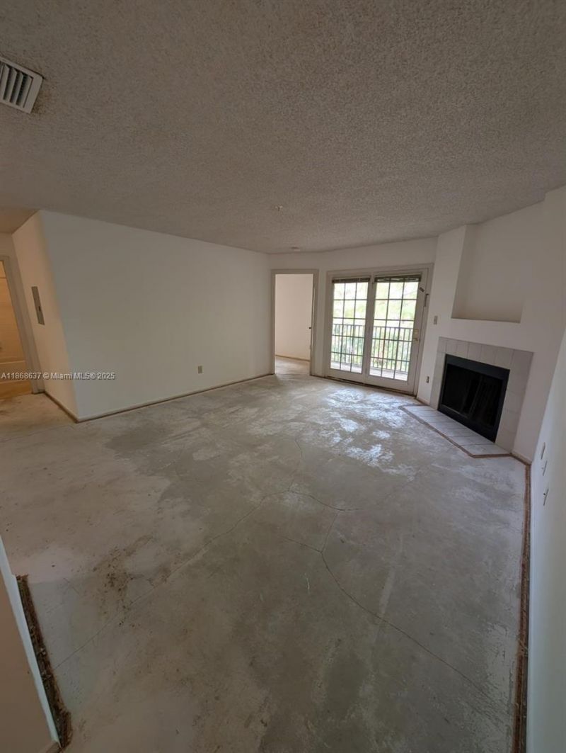 199 Afton Square, Unit 208, Altamonte Springs, FL 32714 Photo