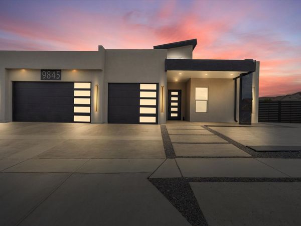 9845 BUCKEYE Street NW, Albuquerque, NM 87114