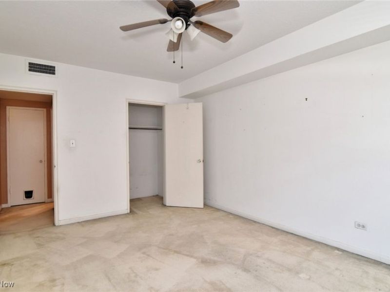 13800 Fairhill Road, Unit 207, Cleveland, OH 44120 Photo 24
