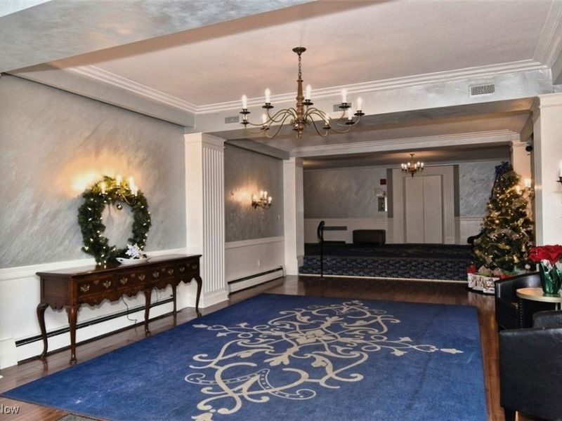 13800 Fairhill Road, Unit 207, Cleveland, OH 44120 Photo 35