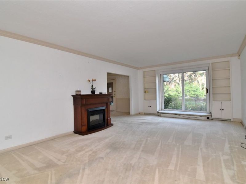 13800 Fairhill Road, Unit 207, Cleveland, OH 44120 Photo 9