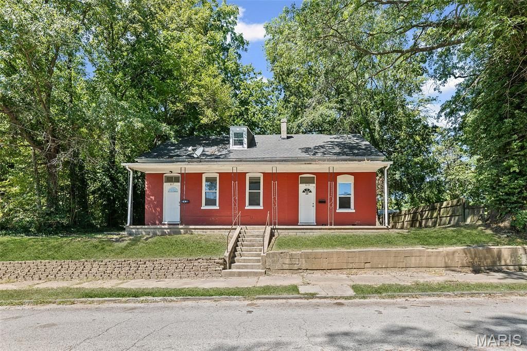 619 E Mckinley Street, Belleville, IL 62220 Main Photo