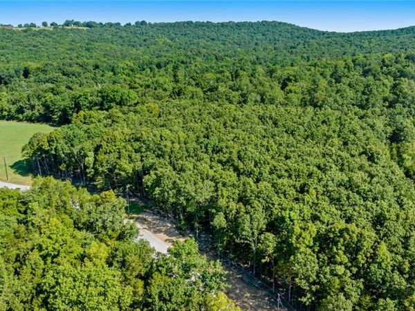 708 E Bowen Boulevard , Unit Lot 7, Fayetteville, AR 72703