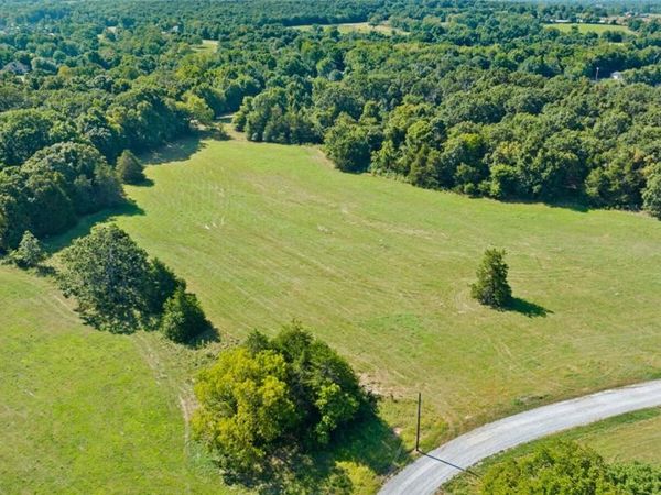 708 E Bowen Boulevard, Unit Lot 3 & 4, Fayetteville, AR 72703