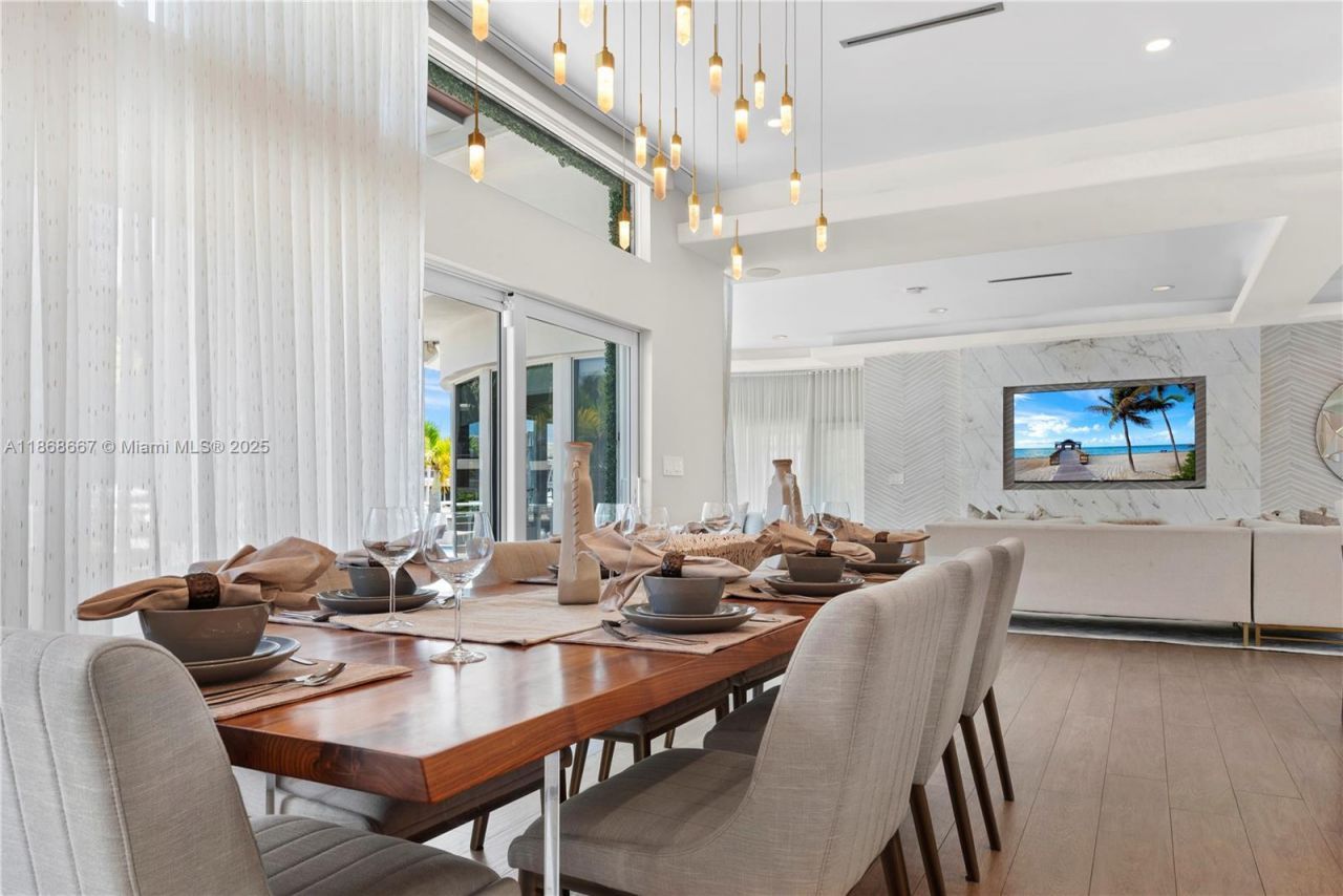 1319 Seminole Dr, Fort Lauderdale, FL 33304 Photo