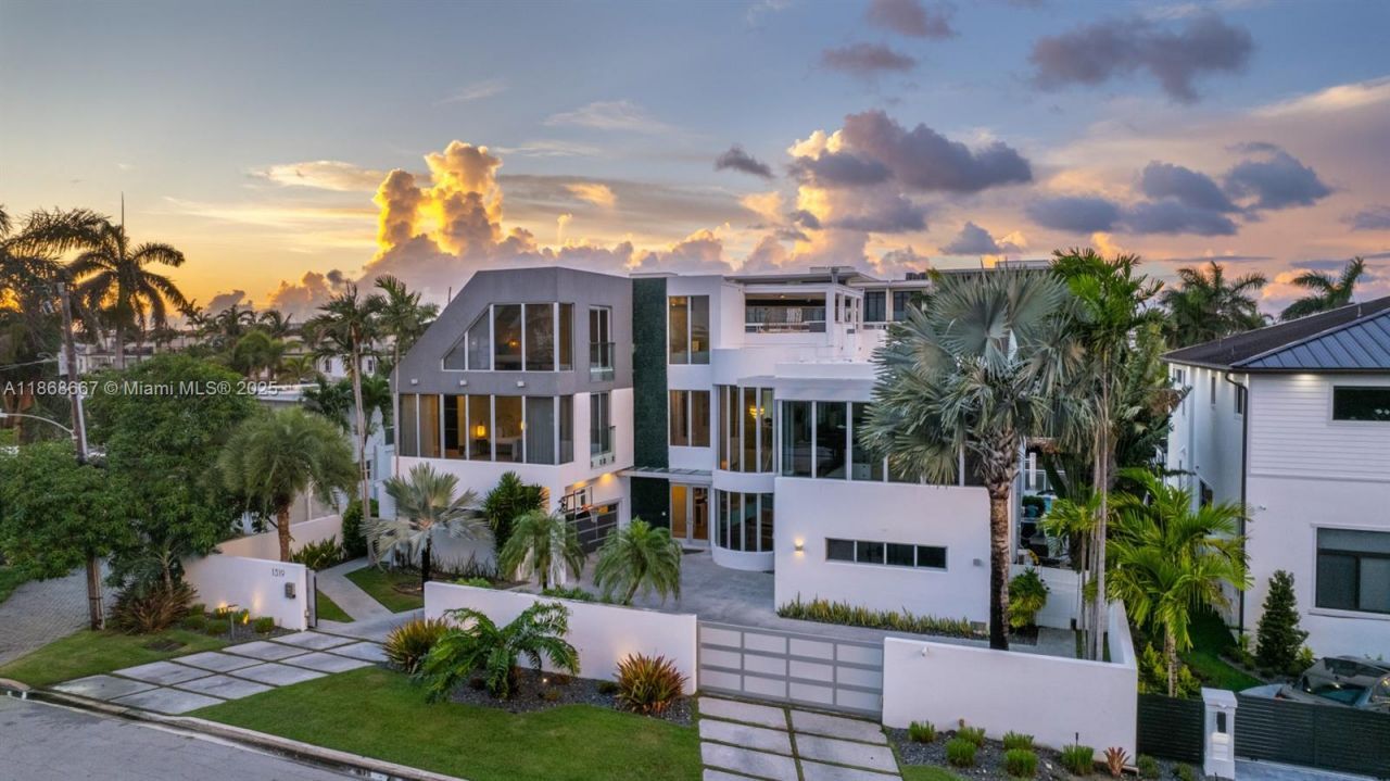 1319 Seminole Dr, Fort Lauderdale, FL 33304 Photo