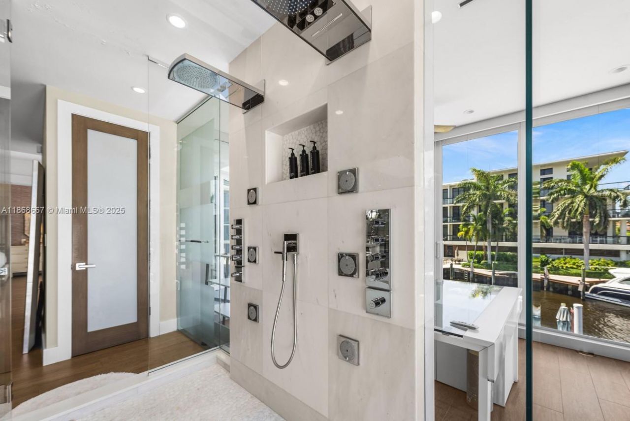 1319 Seminole Dr, Fort Lauderdale, FL 33304 Photo