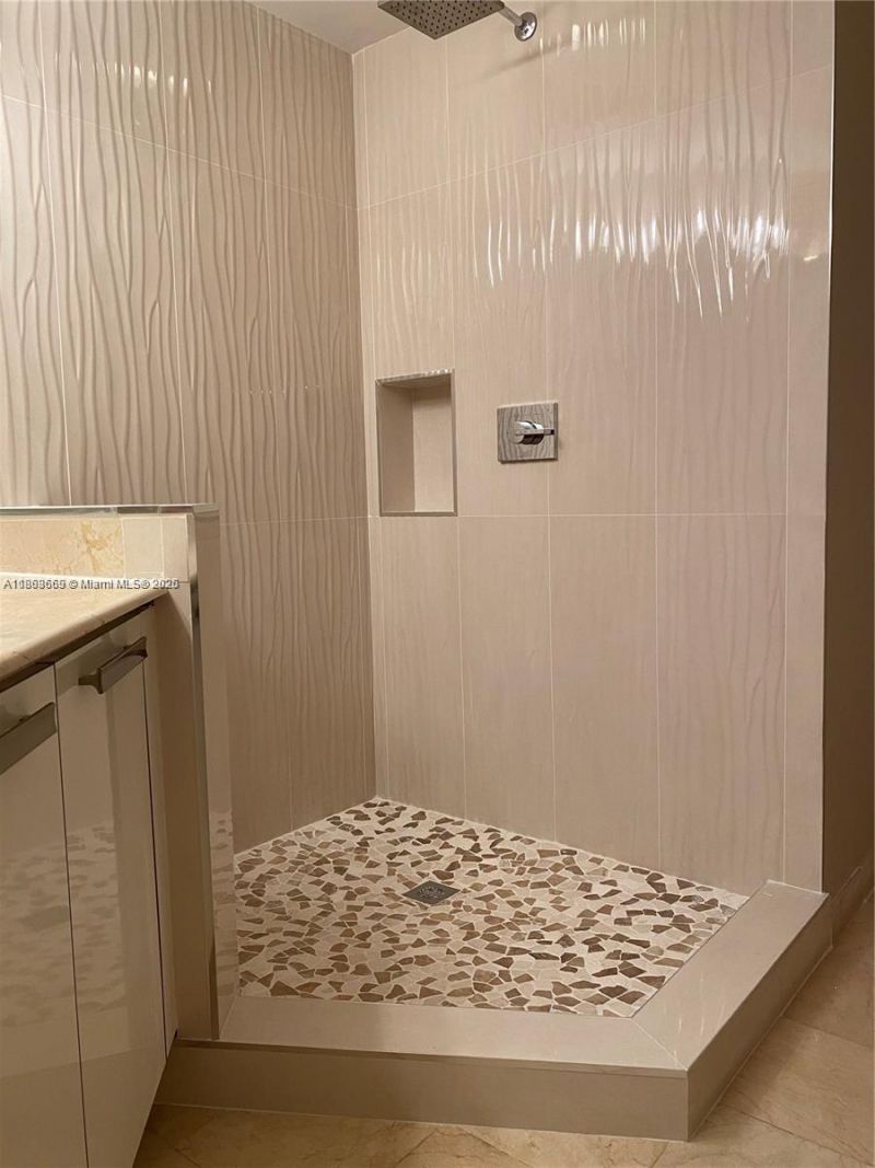 3000 NE 188th St, Unit 706, Aventura, FL 33180 Photo