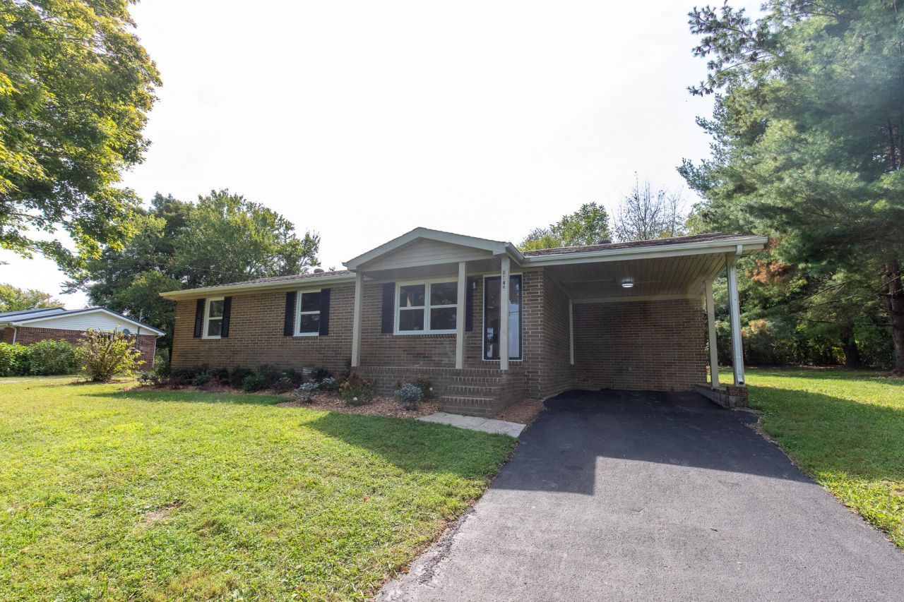 4472 Spencer Road, Rock Island, TN 38581 Main Photo