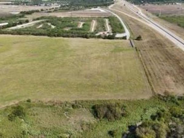 1945 Chisolm Trail Parkway, Joshua, TX 76058
