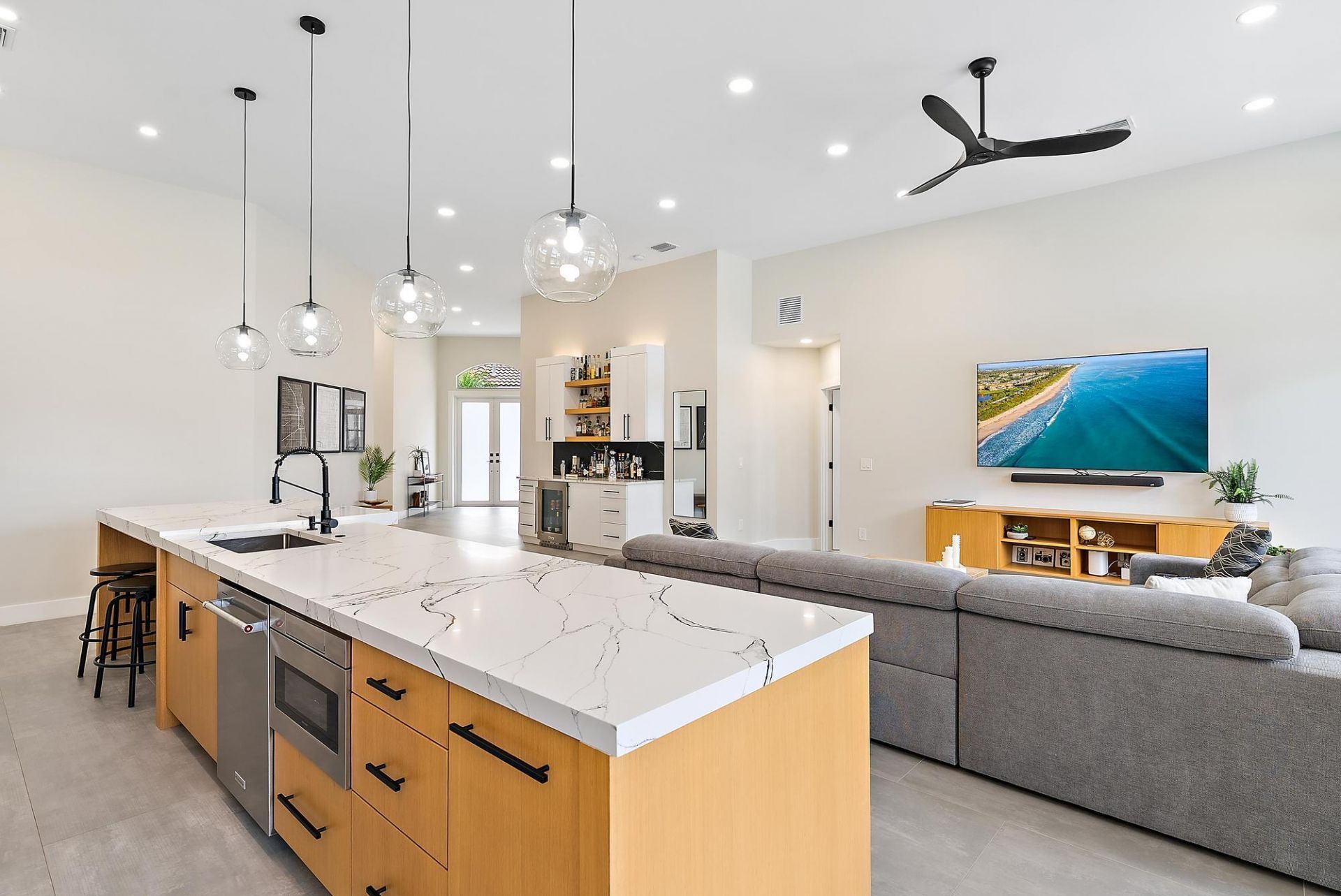 8630 Falcon Green Drive, West Palm Beach, FL 33412 Photo