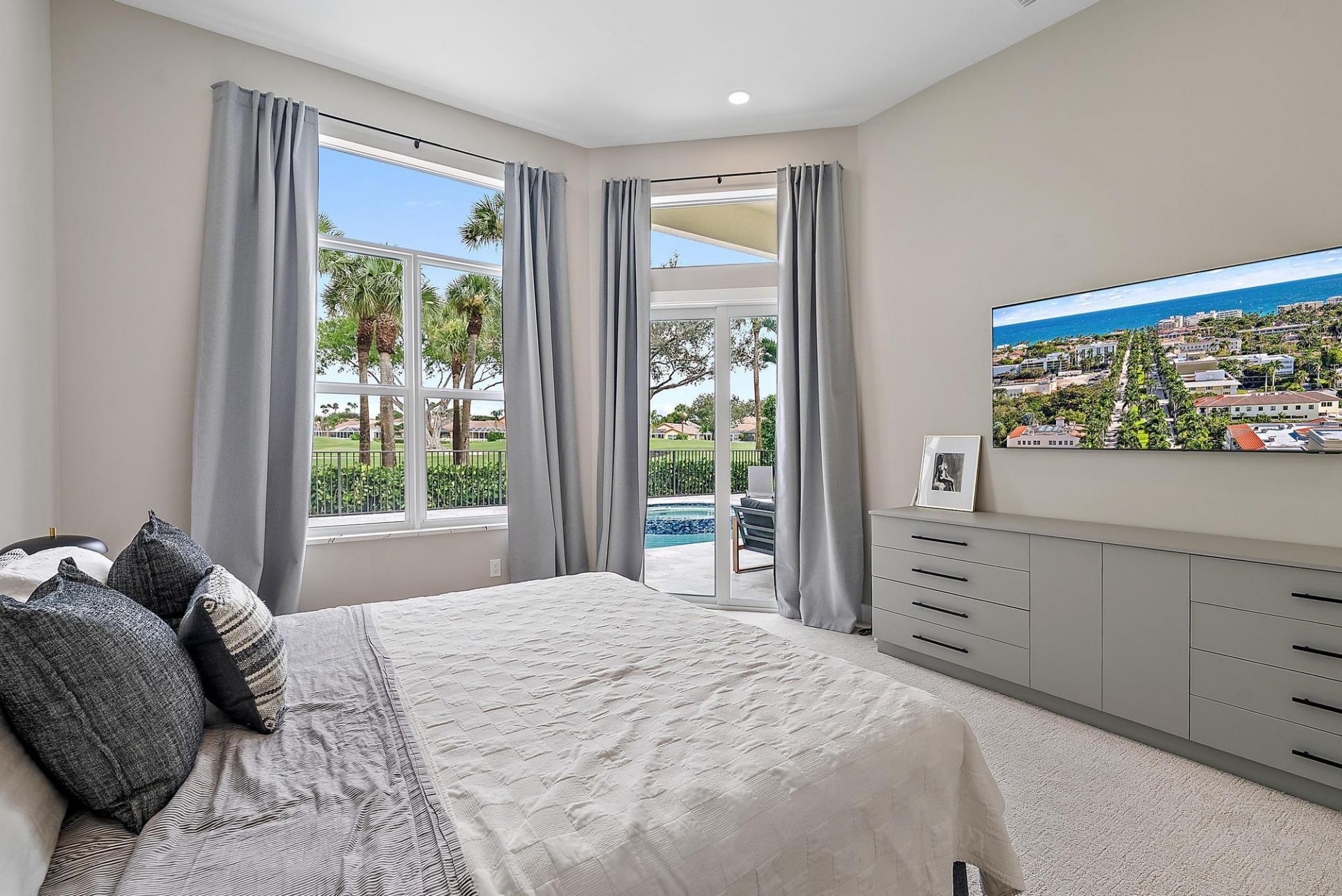 8630 Falcon Green Drive, West Palm Beach, FL 33412 Photo