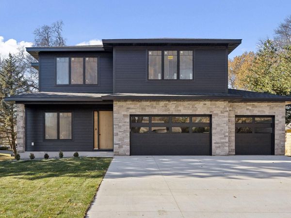 6612 Warren Avenue S, Edina, MN 55439