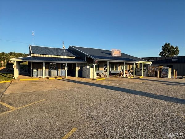 6104 Y Highway, French Village, MO 63036