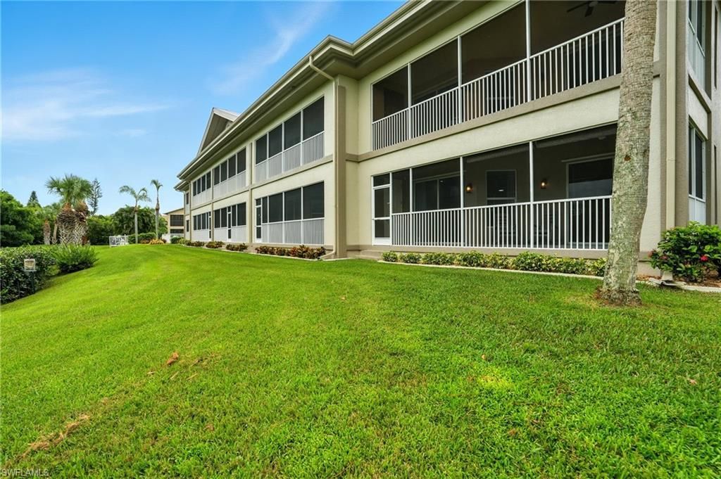 15256 Riverbend Blvd, Unit 105, North Fort Myers, FL 33917 Photo