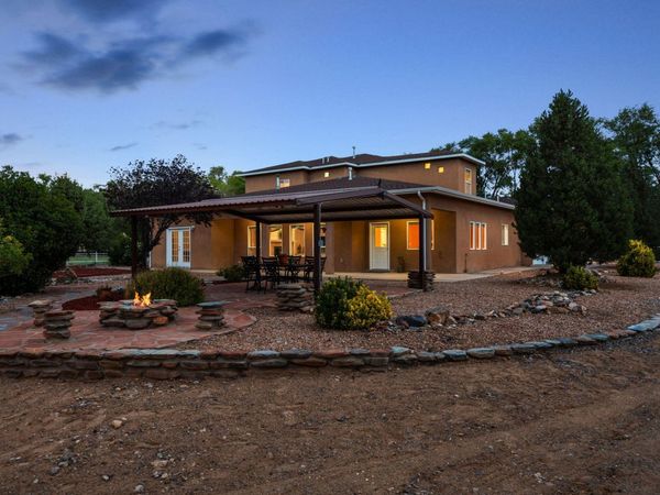 103 CHANTELLY Lane, Los Lunas, NM 87031