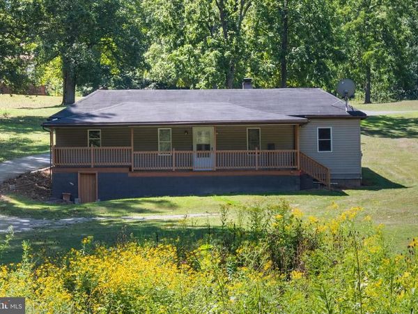 12528 SEAVOLT ROAD, HANCOCK, MD 21750